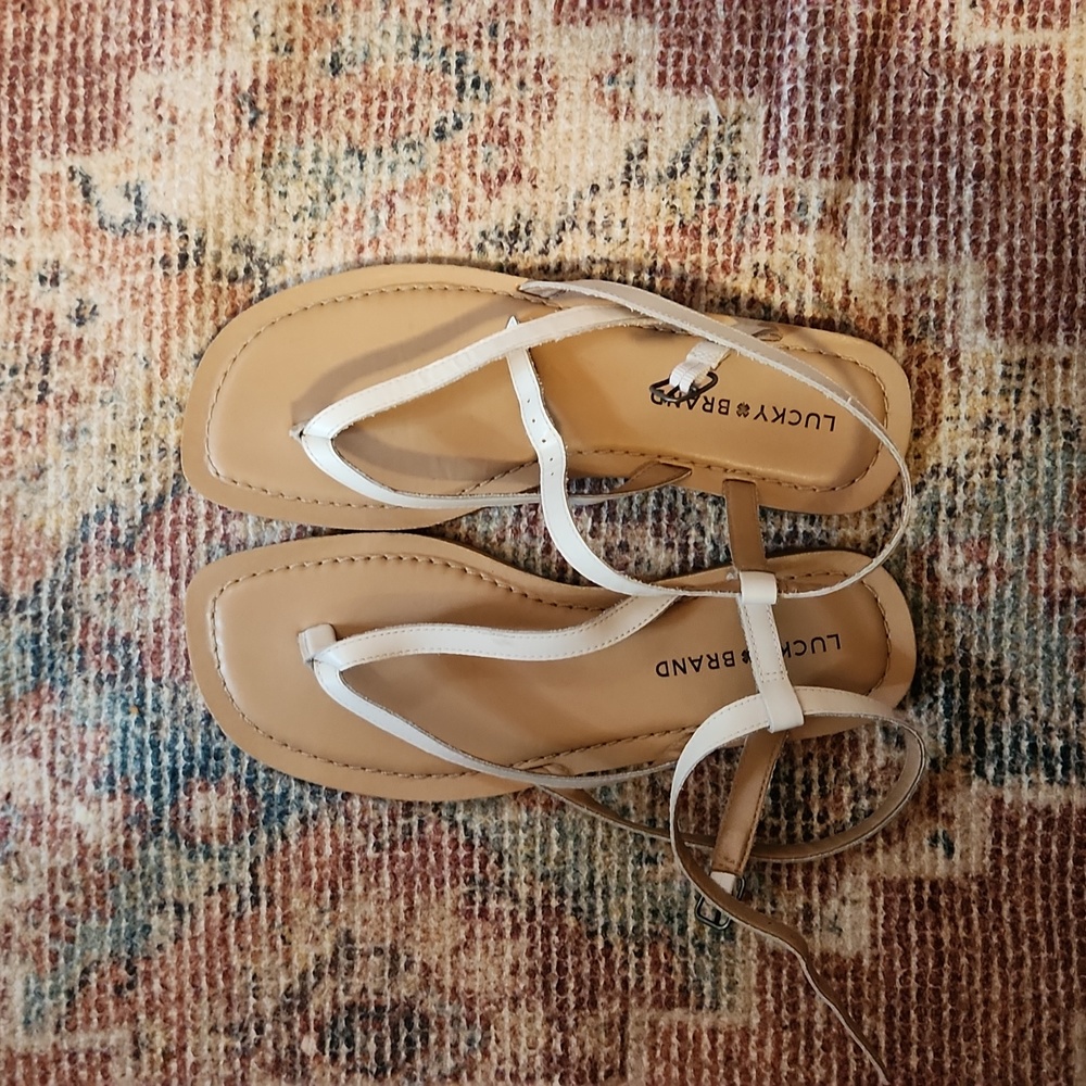 Size 8 Lucky Brand White Sandals